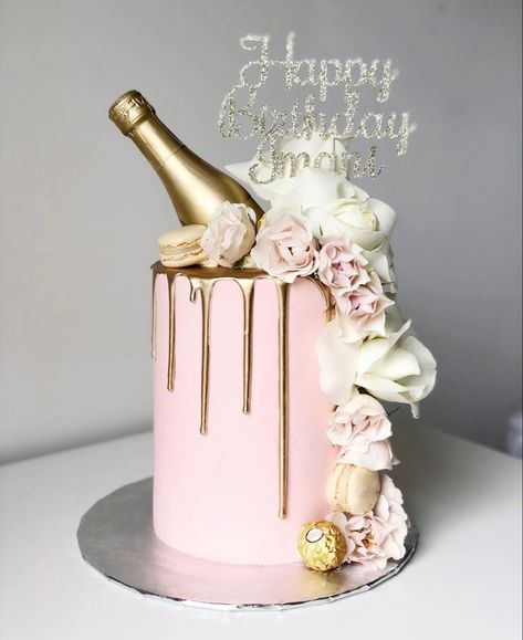 Champagne Cake Design, Pink Champagne Cake, Pink Cakes, 25th Birthday Cakes, Wine Cake, Gold Bottle, 40th Cake, Champagne Birthday, Champagne Cake