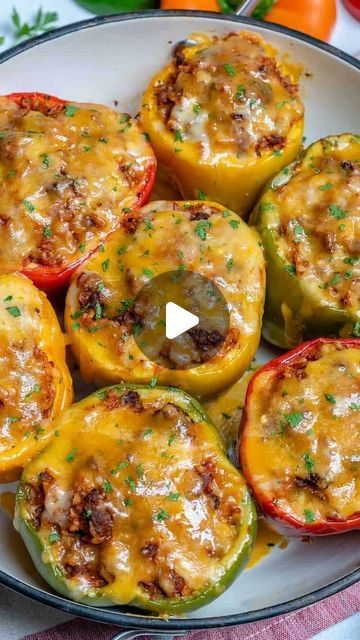 Seafood Network🦞🦐🦀🦑🐙🍤 on Instagram: "Stuffed bell peppers 🫑 
@janays_cookin 

Ingredients:
4 whole bell peppers 
2 pounds of ground beef 93% 7% fat
1 pound of shrimp 
1 pound of crab meat 
1 onion
1 bell pepper 
Parsley
Garlic
1 1/2 cup of bread crumbs 
2 cups of chicken stock
1/2 cup of reserve bell pepper water
knorr chicken bouillon 

Directions:
Boil peppers in chicken bouillon water for 8 mins. Remove peppers and put on the side. Brown beef, add onion, bell pepper, and garlic . Once cooked down, add shrimp, crab meat, and all your spices. Add your bread crumbs, chicken stock, and reserve pepper water. Mix well . Add mix to peppers and sprinkle bread crumbs on top. Bake covered on 375 for 25-30 minutes." Easy Stuffed Bell Peppers, Vegetarian Substitutes, Best Freezer Meals, Stuffed Peppers Healthy, Recipes For One, Dinner Recipes For Two, Roasted Vegetable Recipes, Dinner Recipes For Family, Recipes For Two