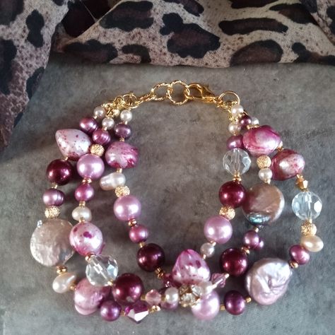 Handmade Beaded Bracelet With A Array Of Pink Baroque, Coin, Glass, And Freshwater Pearls Shimmering With Gold Stardust Beads, Swarovski Crystals, And Crystal Clusters. Length Is Adjustable Or Can Be Made Custom To Your Size Upon Request. Comes In Jewelry Box Or Pouch. A Beautiful And Unique Piece To Add To Your Collection Pink Pearls Jewelry, Crystal Beads Jewelry, Dainty Beaded Bracelets, Pink Pearl Jewelry, Unique Pearl Jewelry, Pink Gold Jewelry, Ombre Bracelet, Handmade Crystal Jewelry, Cluster Bracelets