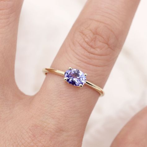 Tanzanite diamond ring