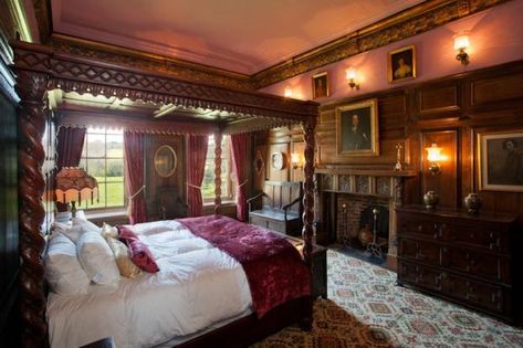 English Mansion Interior, English Manor Bedroom, Mansion Interior Bedroom, Manor Bedroom, Small Bedroom Style, English Mansion, Canterbury England, Victorian Interior Design, English Manor Houses