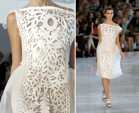 LOUIS VUITTON GREEN DRESS PICS  | And two more dresses that I found that are pretty amazing with this ... Laser Cut Fashion, Detail Couture, Mode Tips, Moda Paris, فستان سهرة, Fashion Details, Cut And Style, Look Fashion, The Back