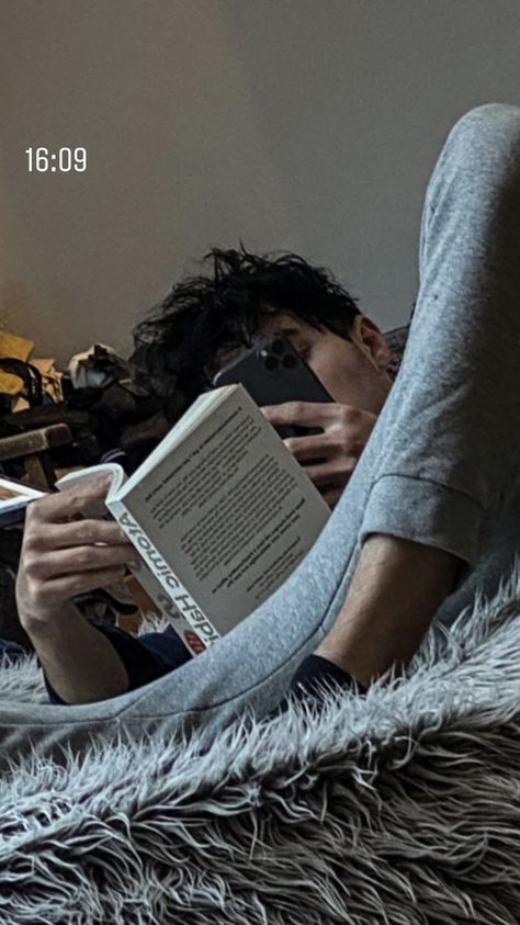 Riot House, Wren, A Book, A Man, Reading, Black And White, White, Black