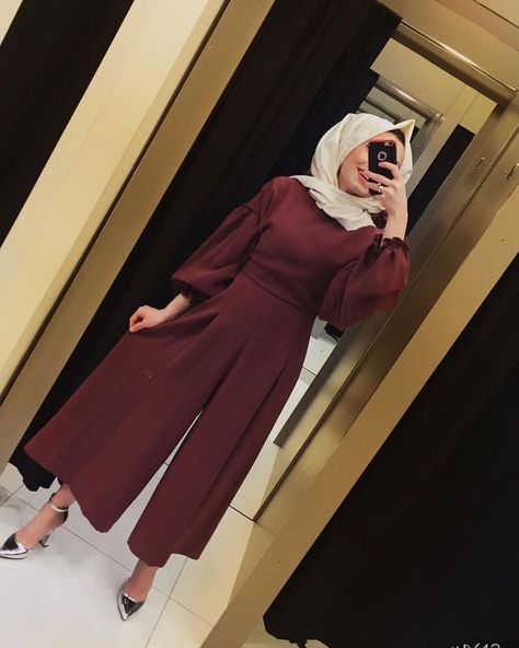 O Hijab Jumpsuit, Jumpsuit Hijab, Hijabi Mode, Hijab Stile, Hijab Dress Party, Hijab Fashion Summer, Estilo Hijab, Stile Hijab, Tokyo Street Fashion