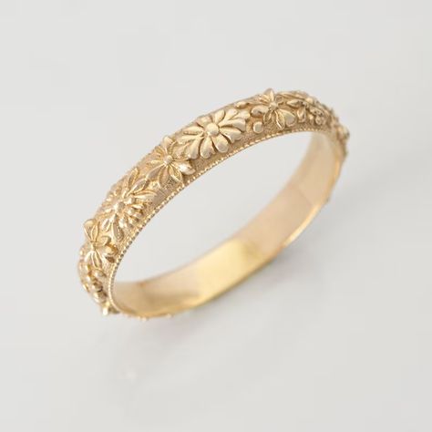 Florist Ring Vintage Antique Botanical Wedding Band Bridal Ring in 14 Karat Solid Gold - Etsy Floral Wedding Bands, Botanical Wedding, Bridal Bands, Gold Wedding Band, Bridal Ring, Ring Vintage, Bridal Rings, Vintage Rings, Wedding Band