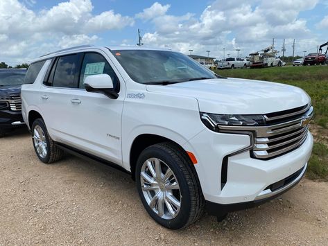 Suburban Car Aesthetic, White Chevy Tahoe, Suburban Mom Aesthetic, Yukon Truck, White Tahoe, Mom Cars, Mustang Girl, Suburban Mom, Honda Accord Sport