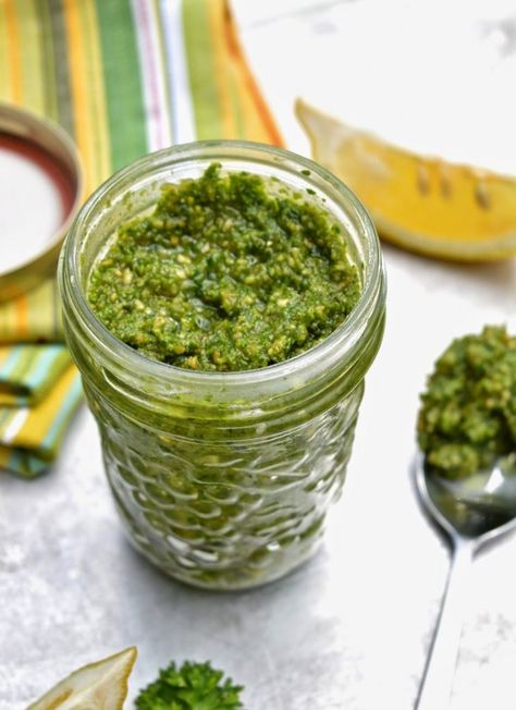 Fresh Parsley Pesto (Paleo, GAPS, SCD, Whole 30) - Pure and Simple Nourishment Paleo Condiments, Parsley Recipes, Paleo Sauces, Parsley Pesto, Sauce Spaghetti, Basil Pesto Recipes, Gaps Diet, Pesto Recipe, Primal Paleo