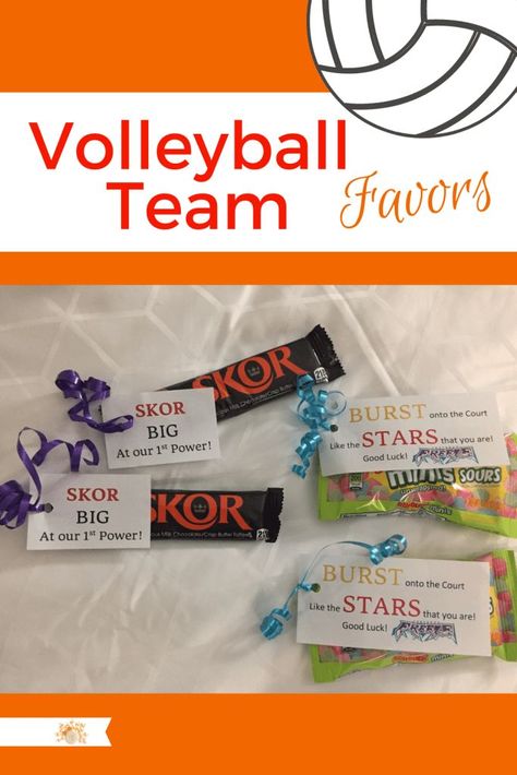 Volleyball Team Favors - support your athlete in a fun way! Volleyball Treats Snacks Cute Ideas, Candy Sayings Gifts, Volleyball Snacks, Volleyball Locker Decorations, Candy Bar Sayings, Volleyball Locker, Quotes Volleyball, Sports Snacks, Volleyball Team Gifts