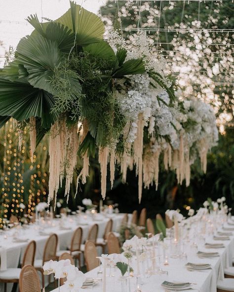 🌟 Ready for some reception inspiration? 🌟 Have you started picturing your dream reception yet? Fancy a cozy family dinner or a laid-back cocktail party? The possibilities are endless! ⠀⠀⠀⠀⠀⠀⠀⠀⠀ 💖 Good news – @longtablevents has got you covered! Not only are they expert wedding planners, but they also specialize in decor and styling. Two services in one? How amazing is that! 🎉 ⠀⠀⠀⠀⠀⠀⠀⠀⠀ Check them out in our directory, link in bio! Bali Wedding Ideas, Dream Reception, Wedding Vans, Bali Style, Reception Inspiration, Instagram Board, Bali Fashion, Bali Wedding, Wedding Planners