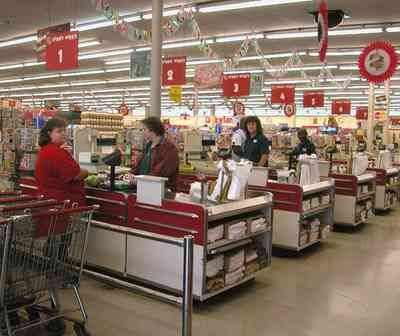 Grocery Store Checkout, Piggly Wiggly, Meat Markets, Color Script, Good Housekeeping, Bars Recipes, Toledo, Grocery Store, Michigan