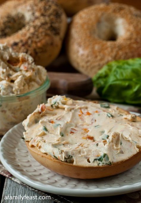 Basil Cream Cheese, Cream Cheese Spread Recipes, Bagel Spread, Cheese Spread Recipes, Flavored Cream Cheeses, Cream Cheese Spread, Sundried Tomato, Queso Dip, Cream Cheese Spreads