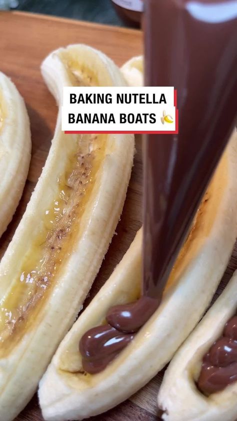 LADbible | How have I just found out about Nutella banana boats!? 😳🍌⁠ ⁠ 🎥: @sallted__caramell⁠ ⁠ -⁠ ⁠ #food #nutella #chocolate #banana | Instagram Banana Nutella Dessert, Banana Nutella Dessert Recipes, Banana Nutella Toast, Banana Boats In Oven, Nutella Banana Boats, Food Nutella, Nutella Dessert Recipes, Nutella And Banana, Puff Pastry Recipes Appetizers