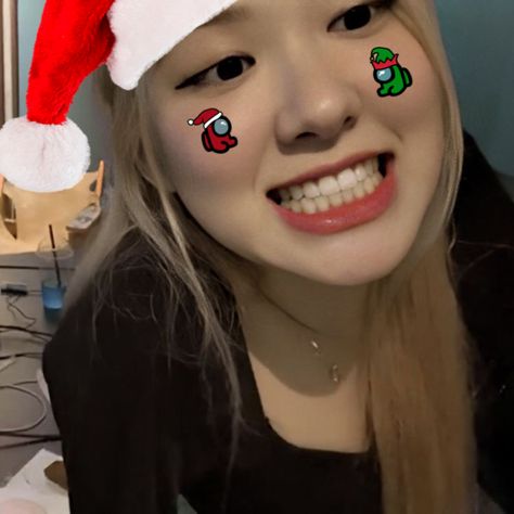 Rose Christmas Blackpink, Rosé Christmas, Bp Rosé, Christmas Rose, Rose Icon, Christmas Icons, Last Christmas, Rosé Blackpink, Blackpink Rose