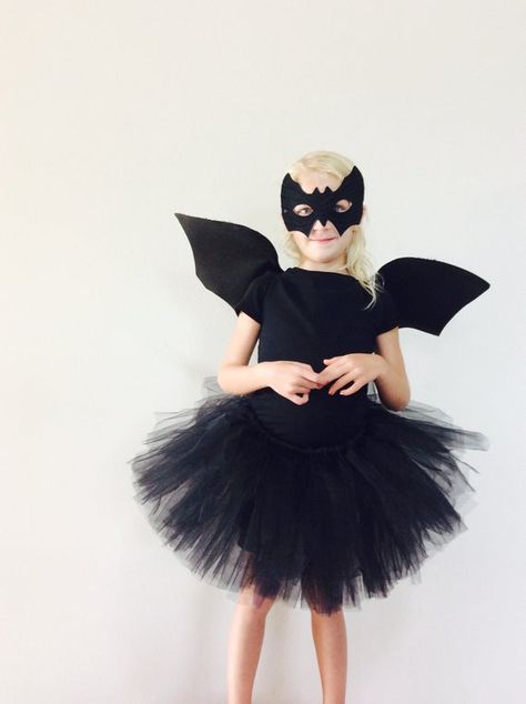 bat costume, black bat costume, bat cosplay, halloween costume, halloween bat costume, girls bat cos Adult Bat Costume, Baby Chicken Halloween Costume, Cookie Monster Halloween Costume, Halloween Bat Costume, Diy Bat Costume, Festa Hotel Transylvania, Bat Cosplay, Bat Halloween Costume