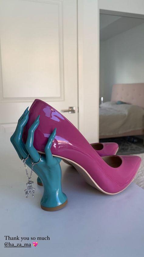 Strange Shoes, Crazy High Heels, Unique High Heels, Crazy Heels, Shoe Hacks, Dr Shoes, Funky Shoes, Fancy Shoes, Shoe Inspo