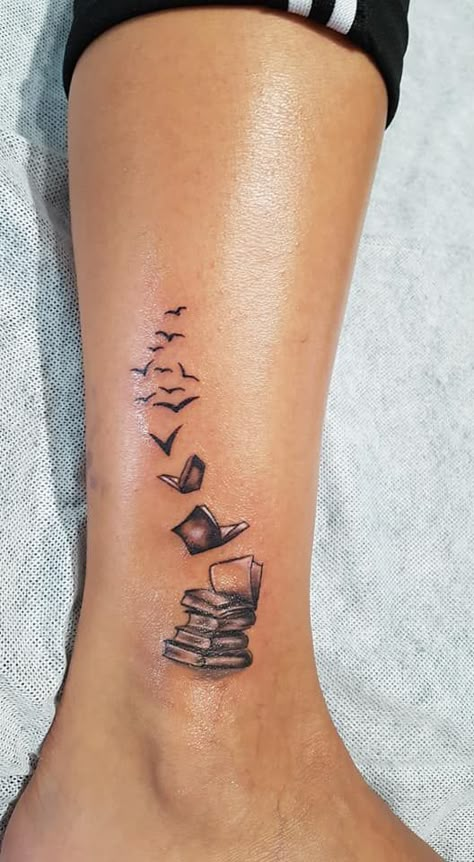 Book tattoo, flying books, if you love books <3 Beautiful Book Tattoos, Book Work Tattoo, Book Worms Tattoo, Classic Book Tattoos, Flying Book Tattoo, Books And Birds Tattoo, Flying Books Tattoo, Tattoo Ideas About Books, Small Tattoo Ideas Books