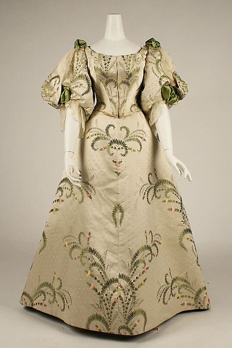 Dress (Ball Gown)  House of Worth  (French, 1858–1956)  Designer: Charles Frederick Worth (French (born England), Bourne 1825–1895 Paris) Date: 1889 House Of Worth Gowns, Charles Frederick Worth, House Of Worth, 1890s Fashion, 1880s Fashion, 1800s Fashion, 19th Century Fashion, Old Dresses, Antique Dress