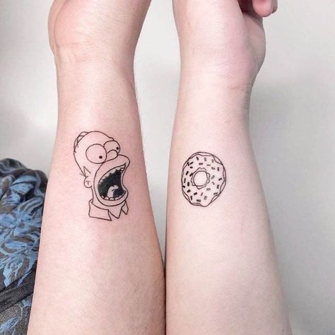 Matching Cartoon Tattoos Couple, Food Matching Tattoos, Two People Tattoos, Donut Tattoo Minimalist, Tattoo Parejas, Best Friends Tattoos, Bestie Tats, Ice Cream Tattoo, Friends Tattoos