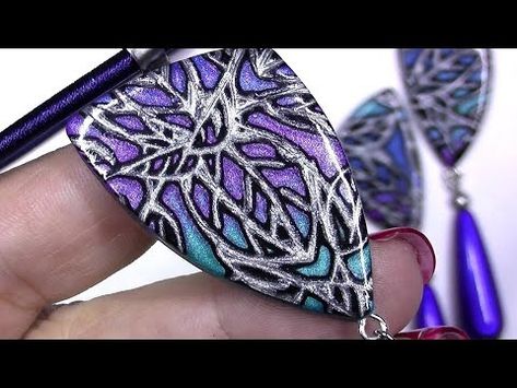 (6) A Wonderful Silk Effect On Polymer Clay With A Simplified Hidden Magic Technique - YouTube Polymer Clay Jewelry Techniques, Polymer Techniques, Polymer Clay Tutorials Free, Polymer Clay Techniques, Tutorial Polymer Clay, Polymer Cane, Clay Arts, Clay Videos, Clay Techniques