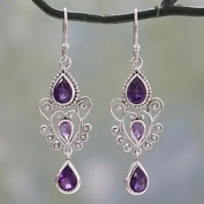 UNICEF Market | Hand Crafted Fair Trade Indian Artisan 925 Sterling Silver D - Palace Hearts Amethyst Birthstone, Geode Earrings, Filigree Jewelry, Earrings Heart, Purple Jewelry, Magical Jewelry, Birthstone Earrings, Earrings Purple, Opal Earrings Stud