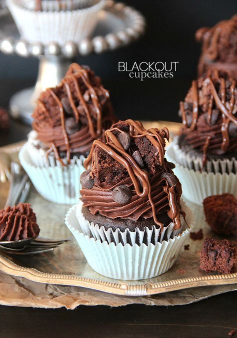 Devils Food Cupcakes, Cookies And Cups, Fun Cupcake Recipes, Chocolate Ganache Frosting, Cupcake Recipes Chocolate, Brownie Batter, Monkey Bread, Cupcake Cake, Yummy Cupcakes