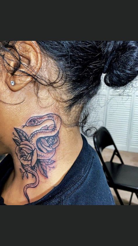 White Tattoo Cross, Wing Neck Tattoo, Dark Skin Tattoo, Best Neck Tattoos, Small Neck Tattoos, Girl Neck Tattoos, Side Neck Tattoo, Tattoo And Piercings, Tattoo Neck