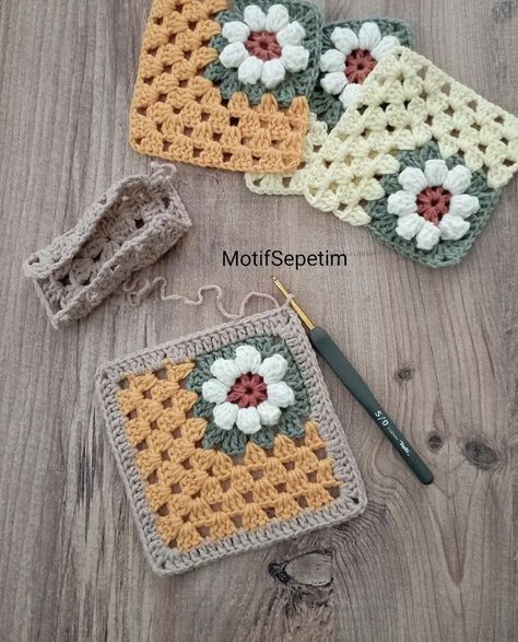 Modern Haken, Patchwork Crochet, Square Patchwork, Beau Crochet, Granny Square Crochet Patterns Free, Confection Au Crochet, Crochet Bedspread Pattern, Crochet Cushion Cover, Crochet Motif Patterns