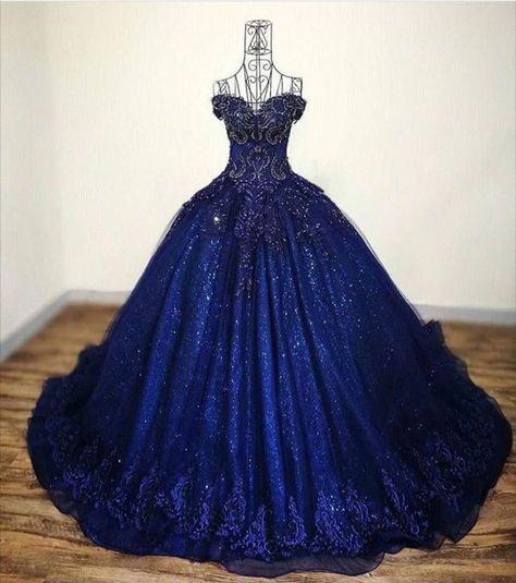 Midnight #BlueDress #Dresses #gowns 18th Debut, Quincenera Dresses, Quinceñera Dresses, Fest Outfits, Quince Ideas, Cute Prom Dresses, Pretty Prom Dresses, Fairytale Dress, Halloween Designs