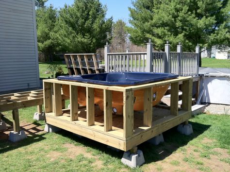 Whirlpool Deck, Tub Repair, Hot Tub Repair, Oberirdischer Pool, Hot Tub Landscaping, Hot Tub Surround, Hot Tub Designs, Tub Deck, Hot Tub Patio