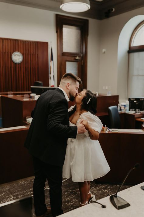 Courthouse Ceremony, Elopement Courthouse, Wedding Courthouse, Courthouse Wedding Photos, Courthouse Elopement, 2nd Wedding, Dress Bridesmaids, House Weddings, Wedding Pic