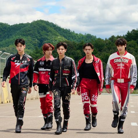 Txt Racer Outfits, Txt Good Boy Gone Bad Era, Txt Stage Outfits, Bao Costume, Ot5 Txt, Good Boy Gone Bad, Txt Ot5, Im Falling In Love, A Love So Beautiful