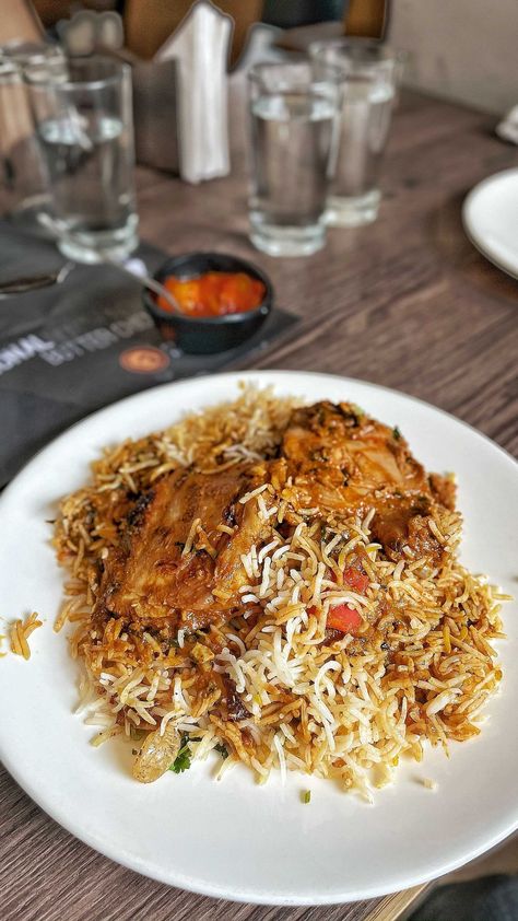 Biriyani Photos Snap, Maya Art, Recipes Snacks, Night Food, Quick Recipes Snacks, Nothing But Flowers, Couples Poses, Creative Instagram Photo Ideas, Couples Poses For Pictures