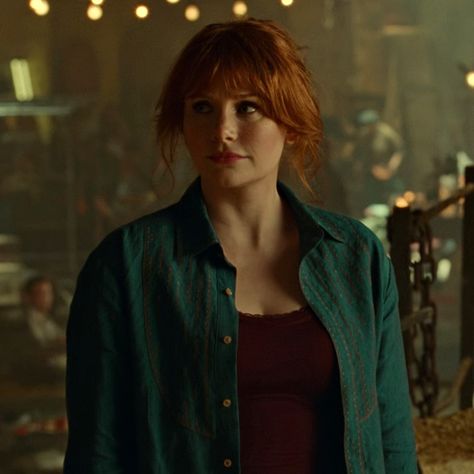 claire dearing Claire Dearing Jurassic World Dominion, Claire Dearing Hair, Claire Dearing Costume, Jurassic World Claire, Claire Dearing, Jurassic World Dominion, Fictional Character Crush, Dallas Howard, Bryce Dallas Howard