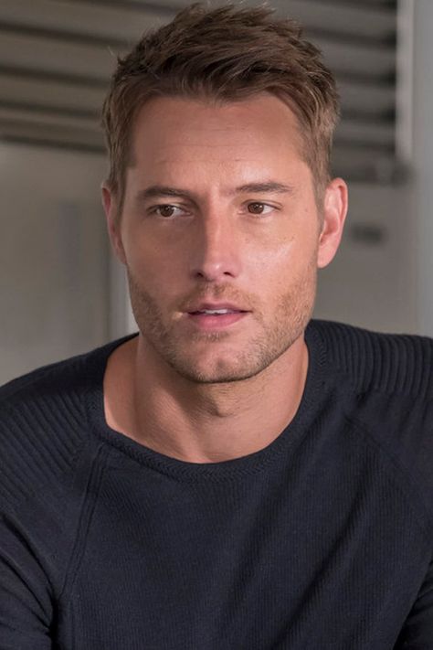 Fun Fact: Here’s Who Justin Hartley Enjoys Working With the Most on This Is Us Justin Hartley Haircut, Kevin Costner Selfie Picture 2024, Kevin Costner Selfie 2023, Kevin Hart Meme Face, Justin Hartley, Hairstyle Youtube, Hunks Men, Athletic Hairstyles, Hollywood Men