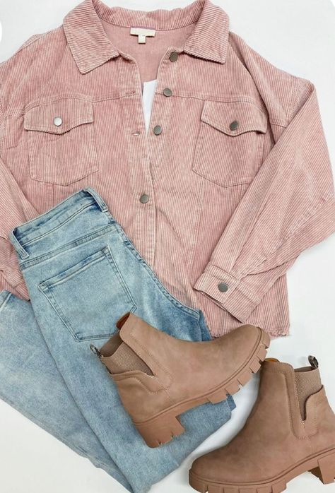 Pink Corduroy Shirt Outfit Women, Wyoming Outfit Spring, Muted Pink Outfit, Cordory Jacket Outfit Women, Pink Corduroy Jacket Outfit, Pink Fall Outfits, Pink Corduroy Jacket, Fall Vacation, Much Style