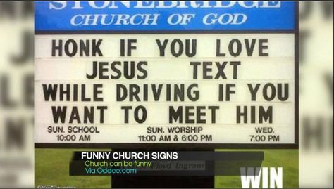 Honk if you love Jesus Morbider Humor, Church Sign Sayings, Funny Church Signs, Church Humor, Church Signs, Church Quotes, Love Jesus, Christian Humor, Clean Humor