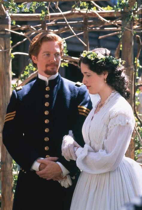 John & Meg in Little Women 1994 Little Women 1994, Little Women Costumes, Meg March, Colleen Atwood, Woman Movie, Chick Flicks, Louisa May Alcott, Costume Drama, Little Women