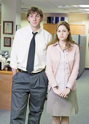 Jim Halpert And Pam, The Office Costumes, Pam The Office, Pam Beesly, Office Halloween Costumes, The Office Jim, Jim Pam, Best Tv Couples, The Office Show