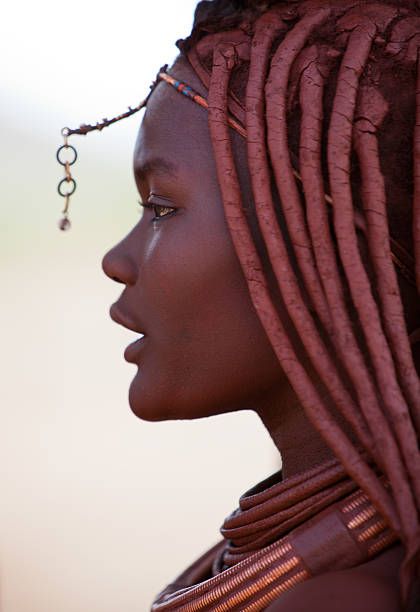 1,035 Himba Tribe Stock Photos, Pictures & Royalty-Free Images - iStock Himba Girl, Himba People, African People, African Girl, Maasai, African History, African Culture, World Cultures, People Of The World