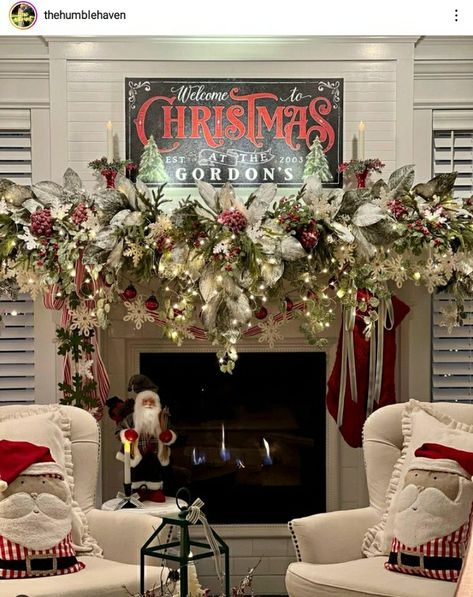 Nutcracker Decorations, White Xmas Tree, Mantle Decorating, Vintage Valentines Day, Blessed Thanksgiving, Flowers For Valentines Day, Holiday Fireplace, Christmas Mantel Decor, Mantel Decor Ideas