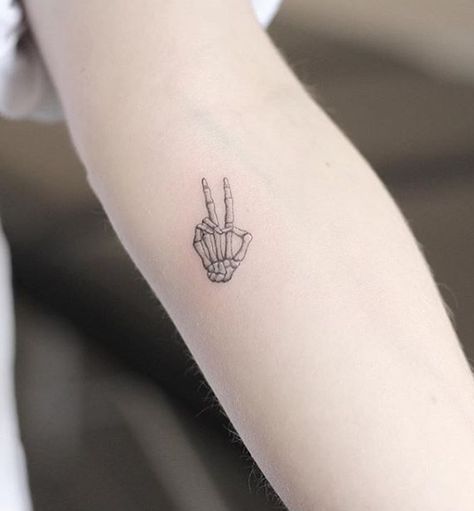 Tiny Skeleton Hand Tattoo, Skeleton Hand Peace Sign Tattoo, Skeleton Peace Sign Tattoo, Radiology Tattoo Ideas, Radiology Tattoo, Small Skeleton Tattoo, Skull Finger Tattoos, Peace Sign Tattoos, Sticker Sleeve