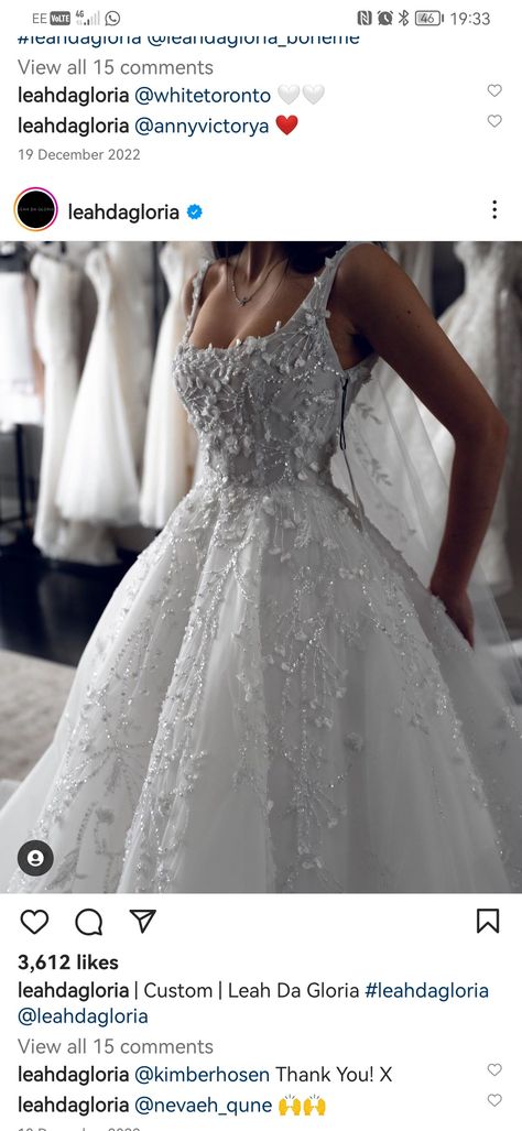 Ballgown Wedding Dress Sparkly, Leah Da Gloria, Dreamy Wedding Dress, Pretty Wedding Dresses, Fancy Wedding Dresses, Fitted Wedding Dress, City Wallpaper, Dreamy Wedding, Pretty Wedding