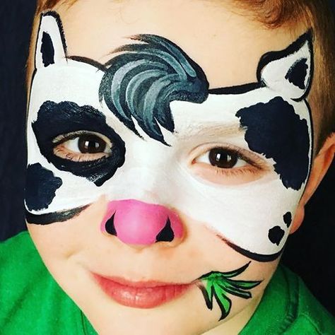 Horse Face Paint, Animal Face Paintings, Face Painting Tips, Sheep Face, Face Paint Kit, Moo Cow, Cow Costume, Festival Face, Face Painting Easy