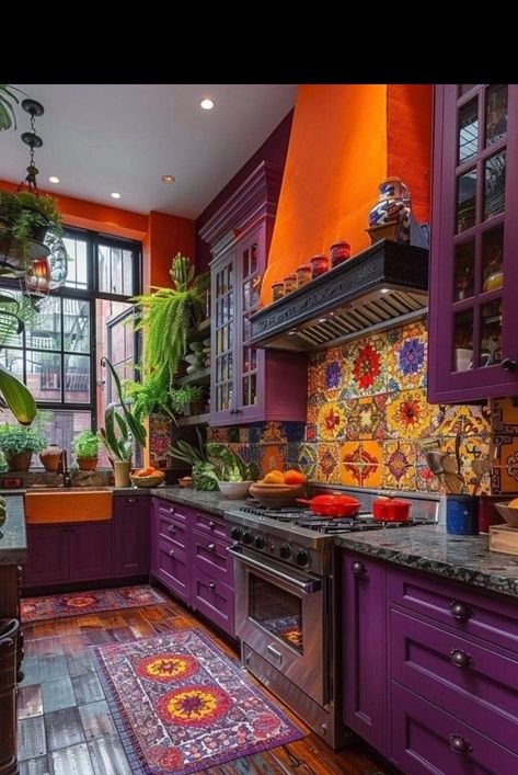 Purple Kitchen Cabinets, Mexican Tile Kitchen, Green Countertops, Green Appliances, Boho Kitchen Ideas, Purple Kitchen, Kitchen Concepts, Boho Kitchen, English Style