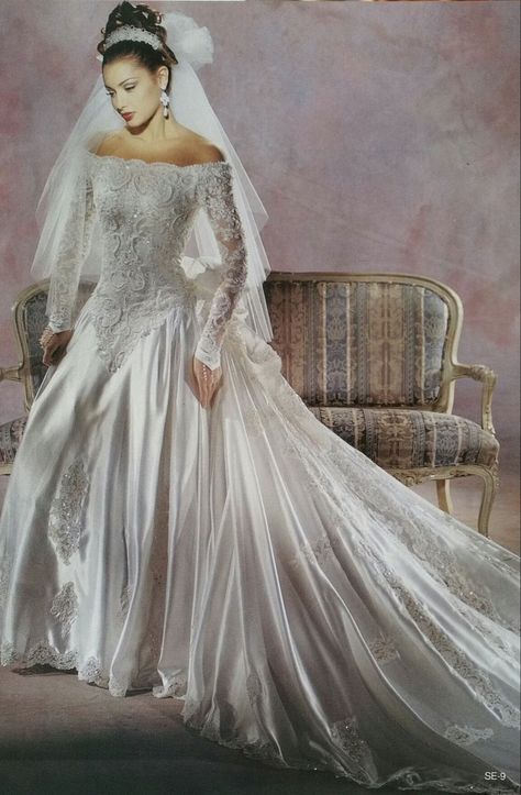 90’s Wedding Dress, Wedding Dresses 90s, 1990s Wedding, Wedding Dresses 80s, 90s Wedding Dress, 90s Wedding, Demetrios Wedding Dress, Retro Wedding Dresses, Wedding Dress Designers