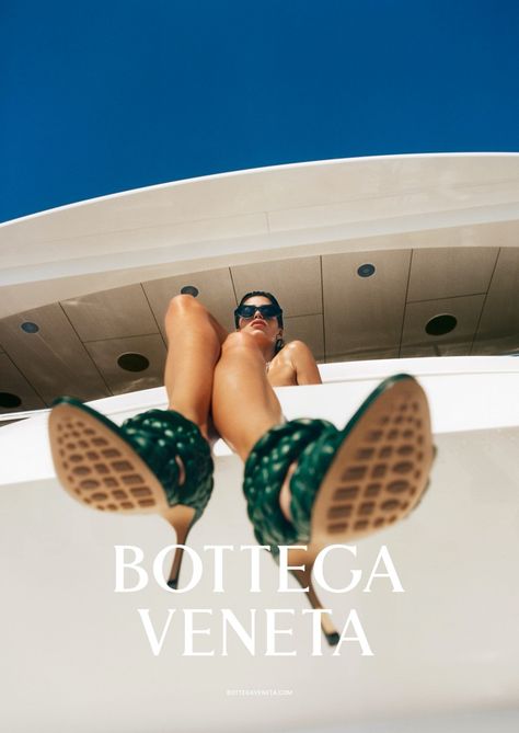 Bottega Veneta Spring 2020 Campaign | Fashion Gone Rogue Bottega Veneta Campaign, Beach Campaign, Mica Arganaraz, Tyrone Lebon, Fashion Shooting, Isabeli Fontana, Shoes Ads, Summer Campaign, Campaign Fashion