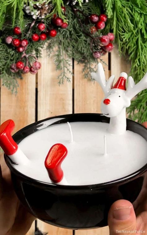 Santa Candles Diy, Battery Candles Decor Diy Projects, Diy Christmas Candles Decorations, Diy Christmas Candle Centerpieces, Christmas Candle Ideas Diy, How To Make Christmas Candles, Christmas Crafts Candle Holders, Dollar Tree Christmas Candles, Holiday Candles Diy