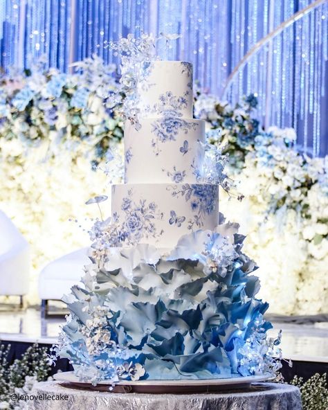 Blue Themed Wedding Cake, Wedding Cake Designs Blue, Trendy Wedding Cake, Instagram Verified, Golden Wedding Cake, Butterfly Wedding Cake, Tall Wedding Cakes, Wedding Cake Tree, Royal Wedding Cake