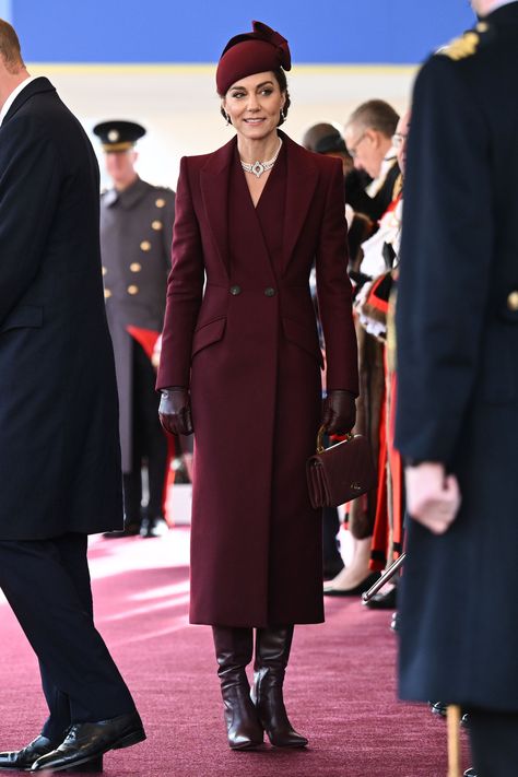 The Prince and Princess of Wales Attend Ceremonial Welcome for the Emir and Sheikha of Qatar — Royal Portraits Gallery Royal Fashion Princesses, Royal Etiquette, William Prince Of Wales, Princess Kate Style, Kate Middleton Style Outfits, Catherine Princess Of Wales, 3rd December, Race Outfit, Prince And Princess Of Wales