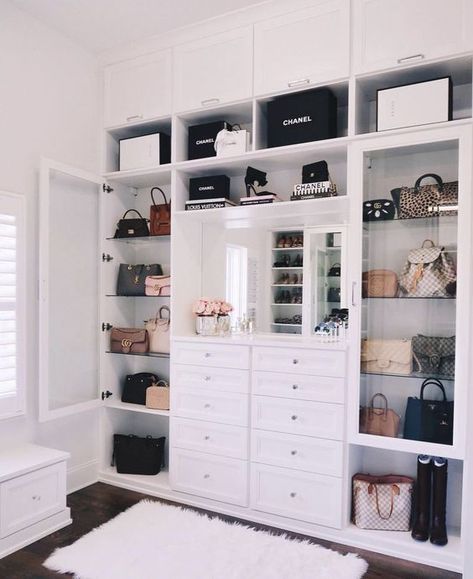 Closet Chandelier, Closet Built Ins, White Closet, Dream Closet Design, Beautiful Closets, Walk In Closet Design, Modern Closet, Wardrobe Room, Closet Decor